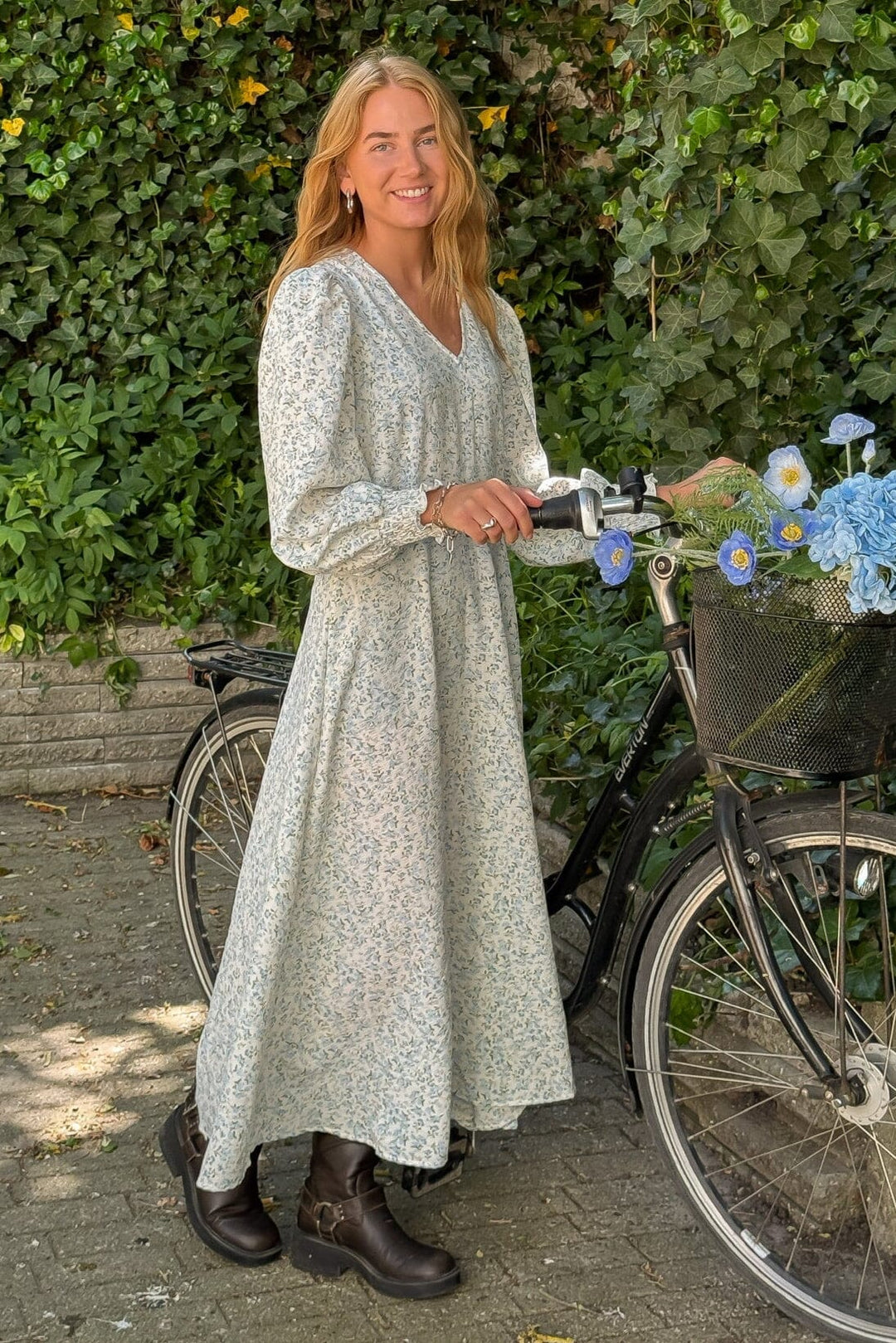 A-View - Leoni Dress AV4722 - 091 - Blue/White Kjoler