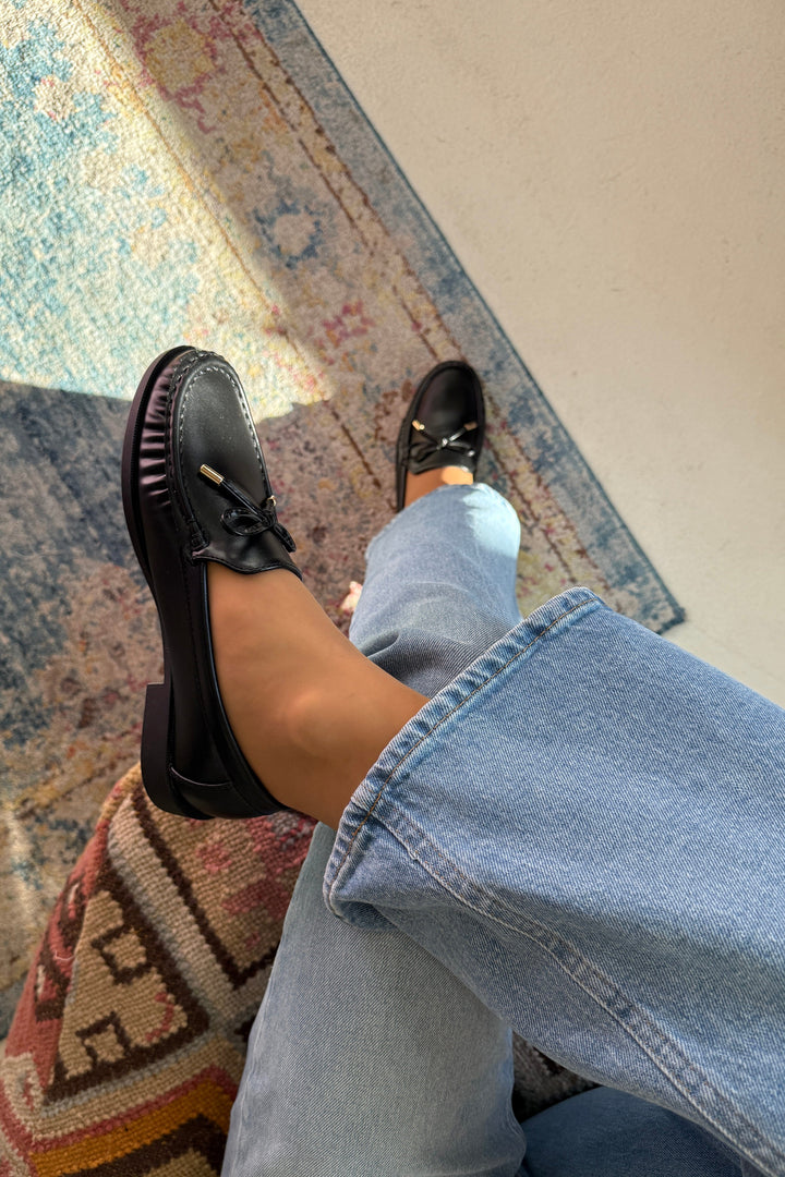 Bloom - Marigold - Black Loafers