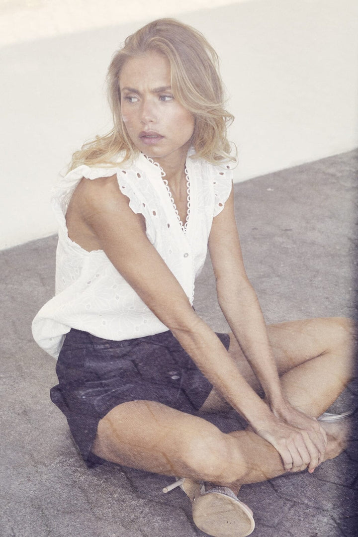 Co´couture - Phoebe Leather Crop Shorts - Black Shorts