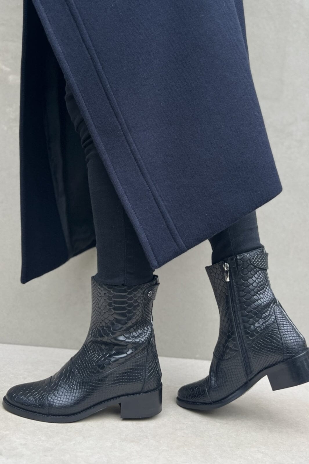 Copenhagen Shoes - She Crocco - Black Støvler