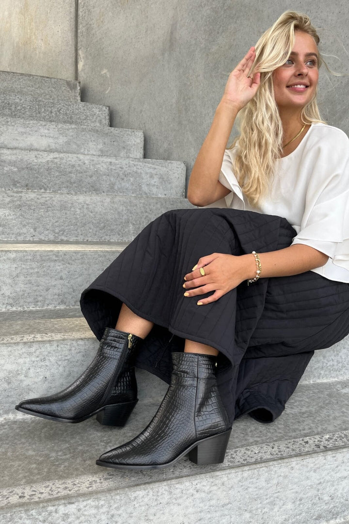 Forudbestilling - Copenhagen Shoes - Divided Low - 0001 Black Støvler