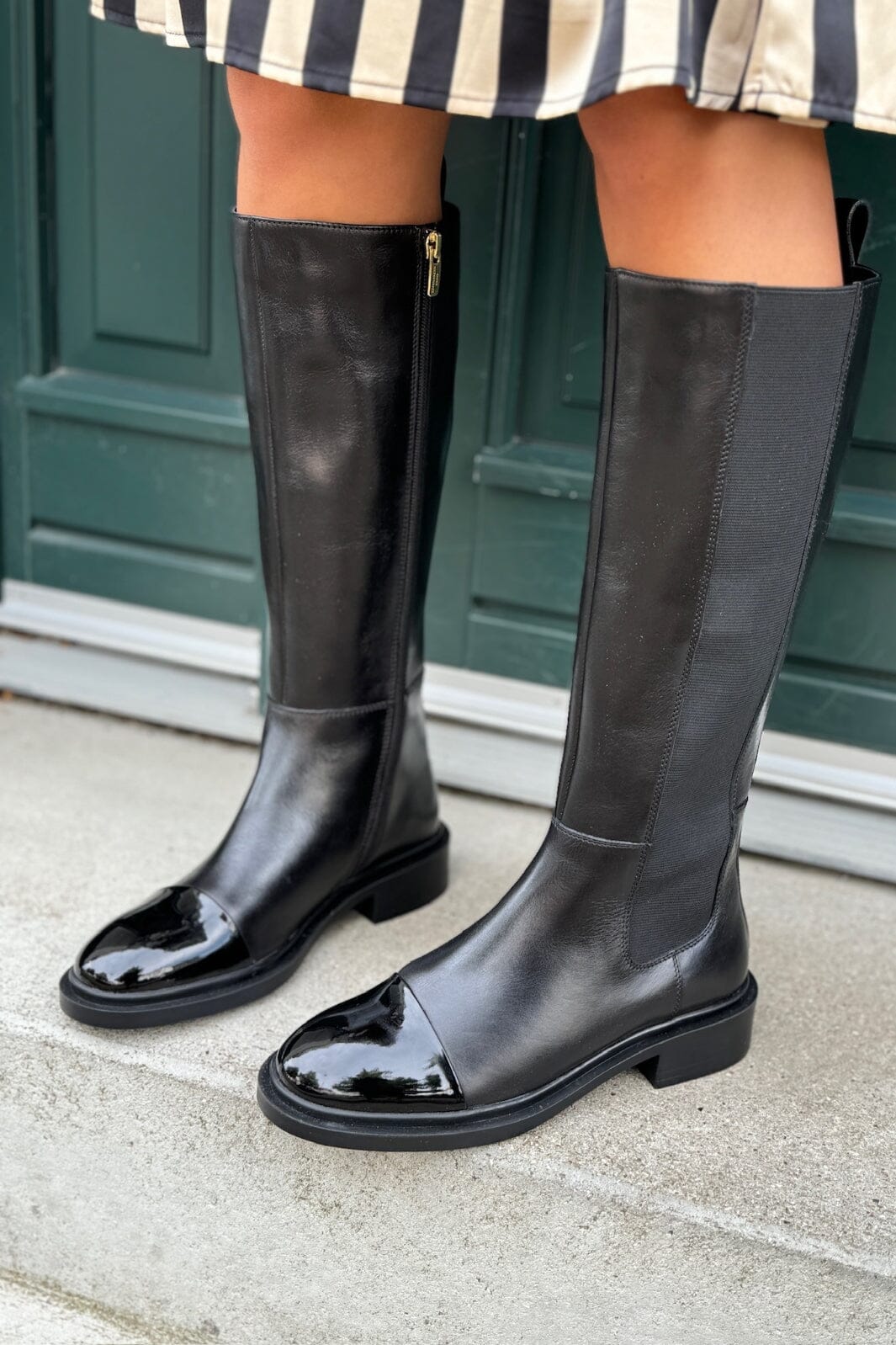 Forudbestilling - Copenhagen Shoes - The Art Boot Patent/Toe - 0001 Black Støvler