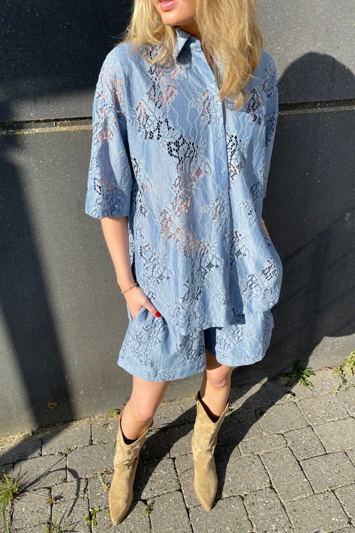 Forudbestilling - Love & Divine - Love971-8 18607 - 402 - D. Blue