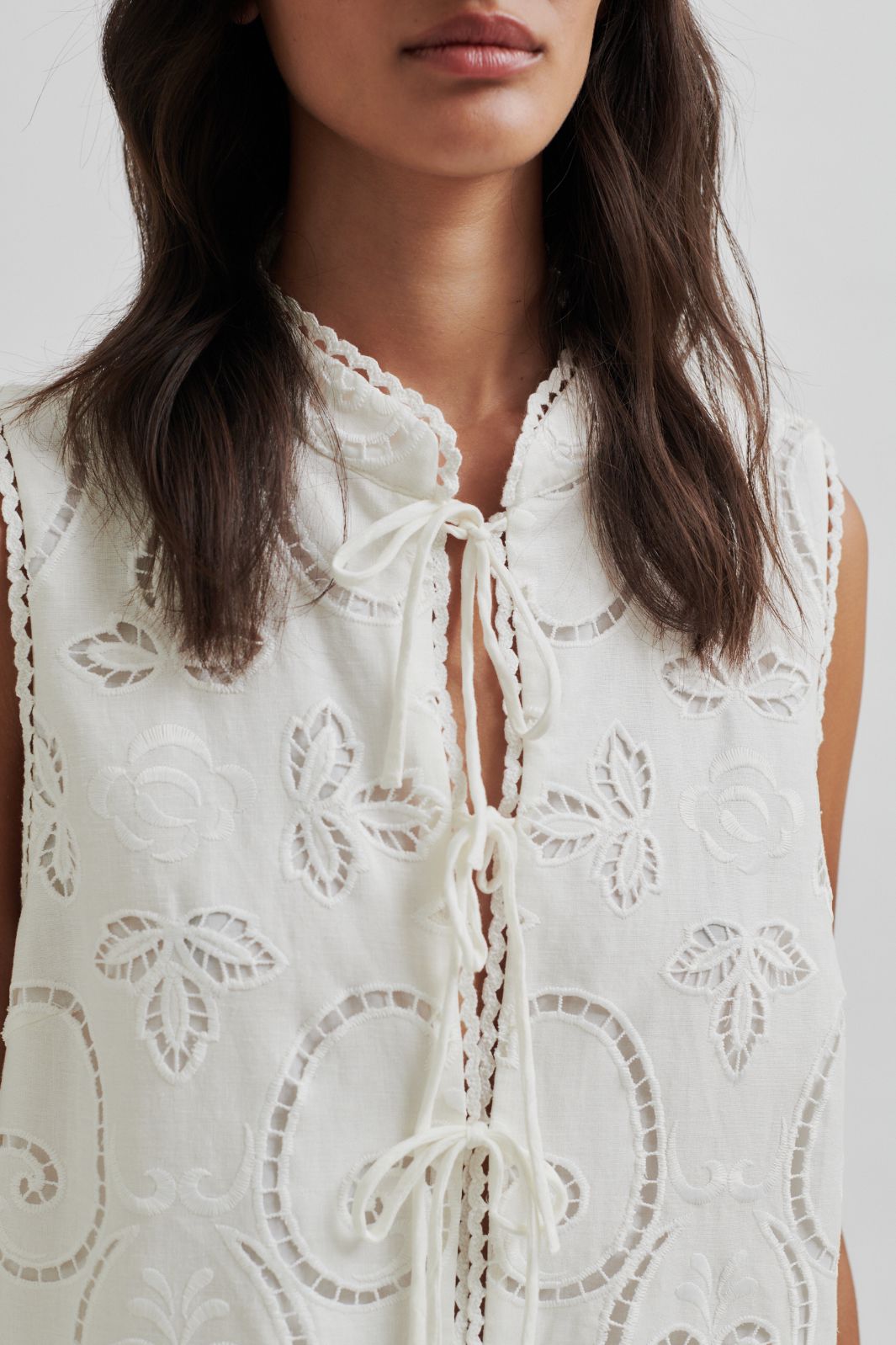 Forudbestilling - Second Female - Vilma Top 59724 - White Toppe