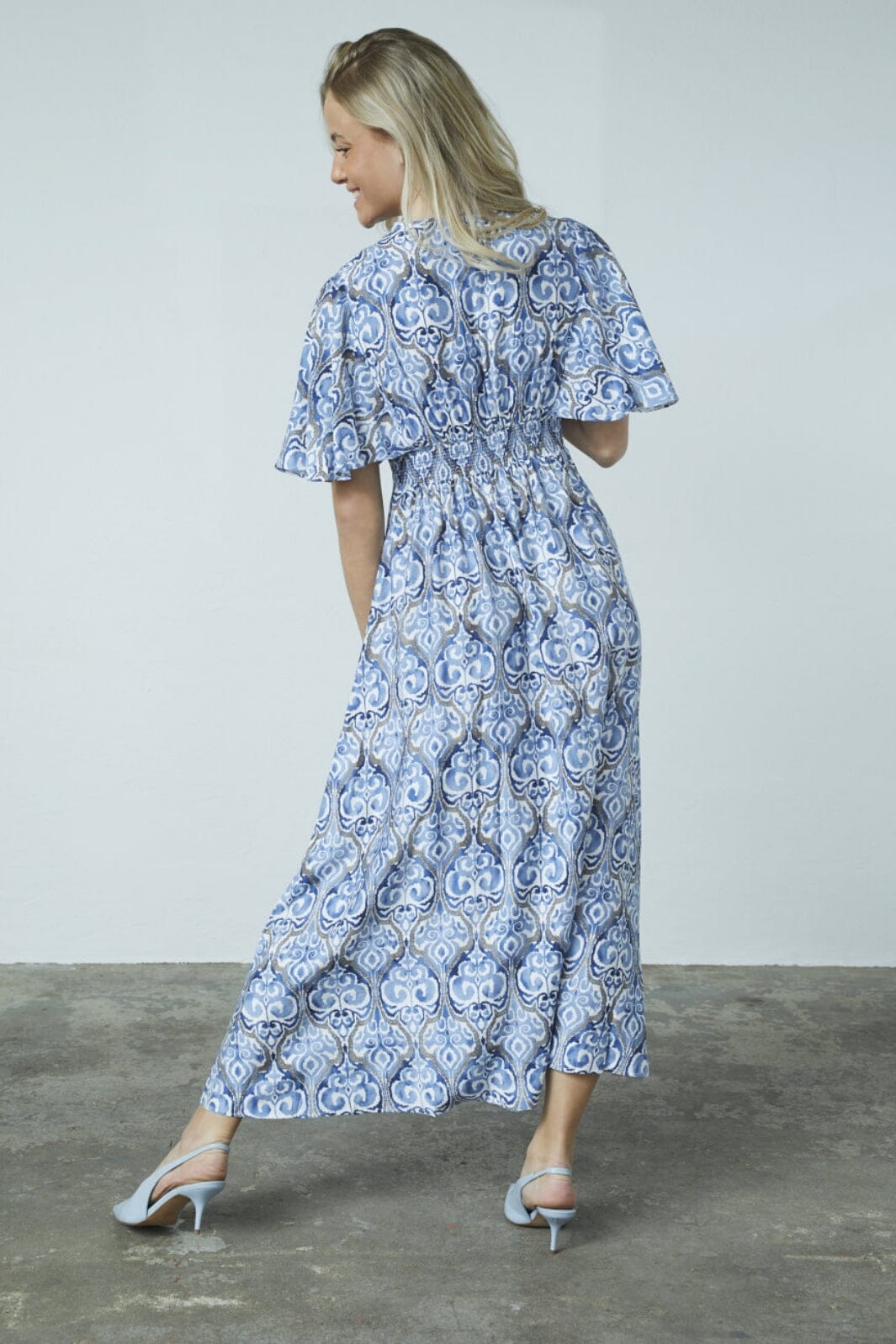 Sisters Point - Gisela-Dr12 18865 - 403 - Blue Ethnic