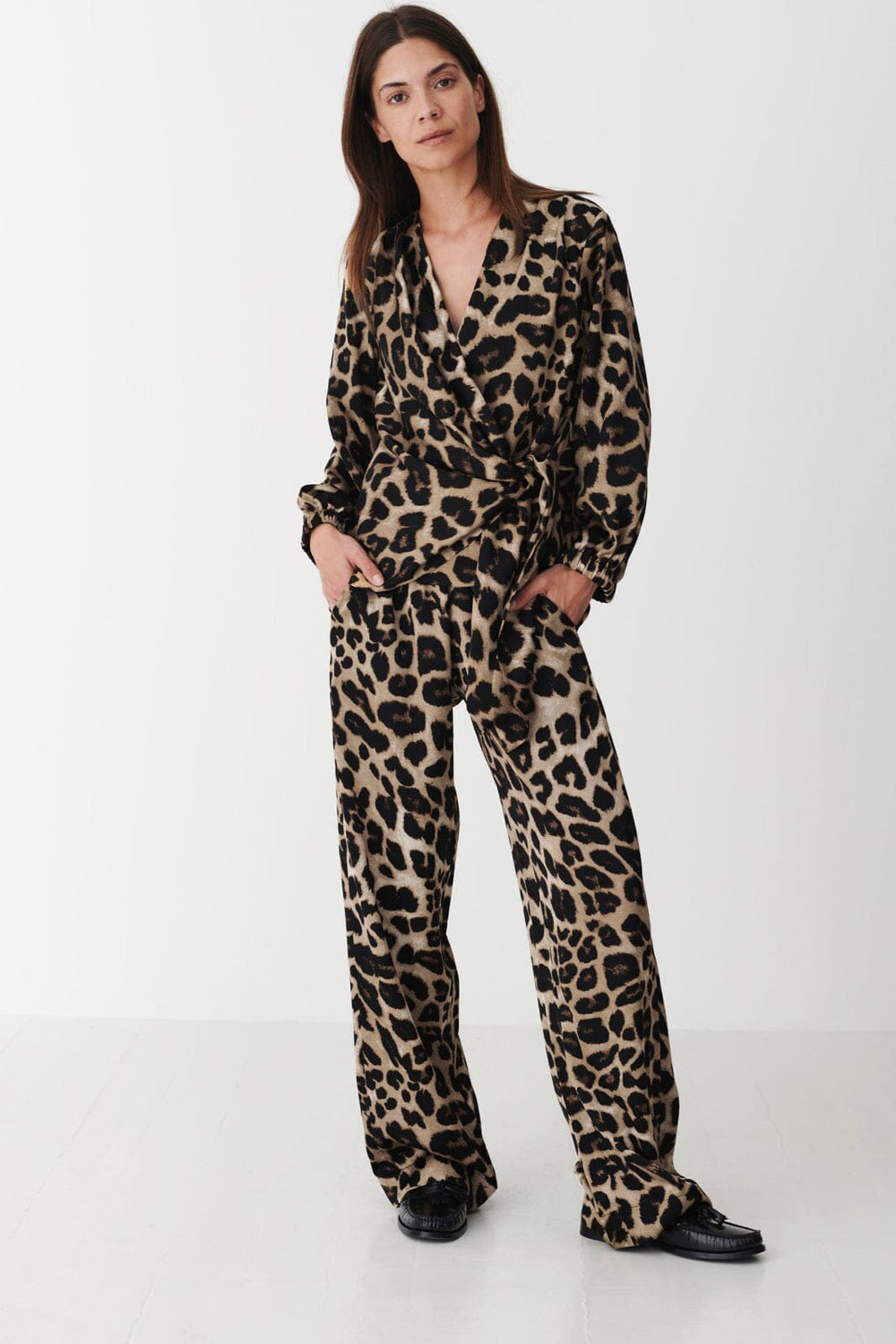 Karmamia - Elena Blouse 2211 - Hammered Leopard Bluser