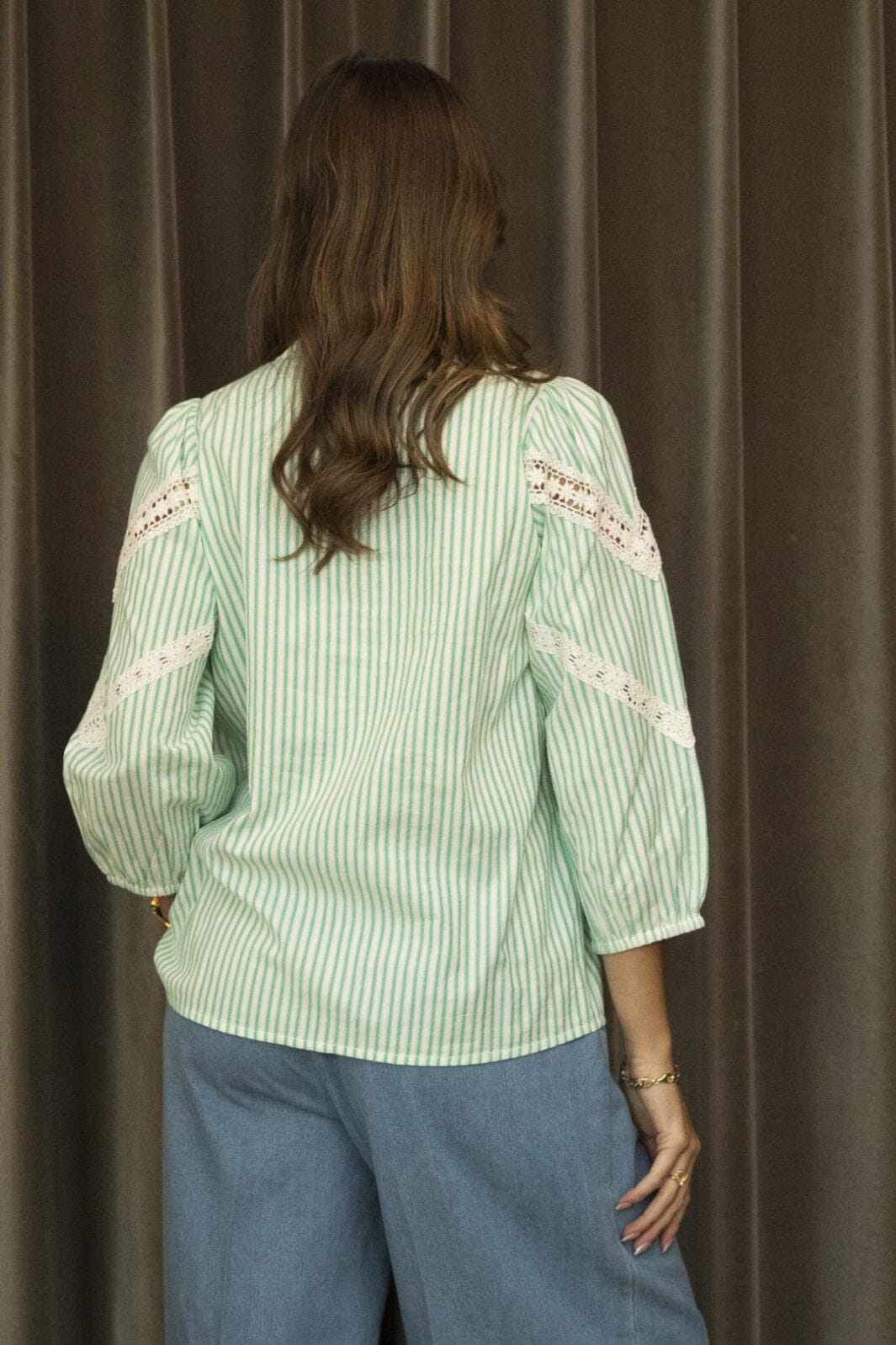 Love & Divine - Love1120 - 831 Cream/L. Jade Skjorter