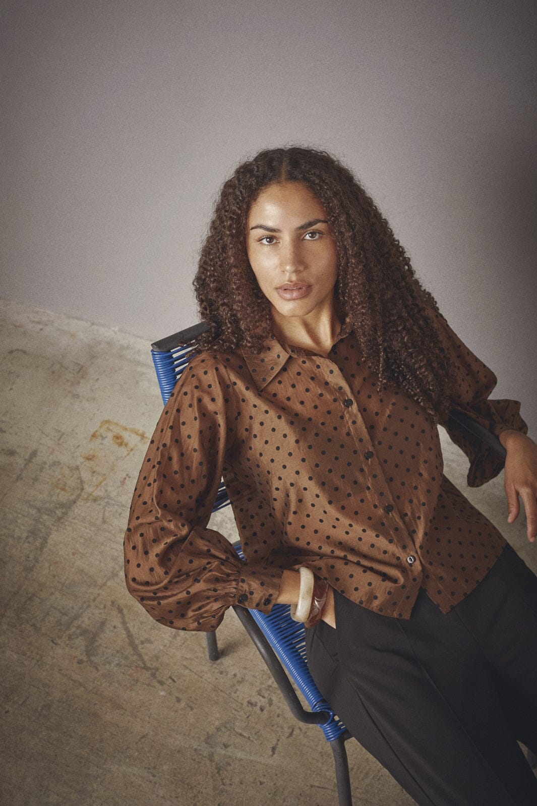 Love & Divine - Love1206-2 19109 - 201 - Chocolate/Dot Skjorter