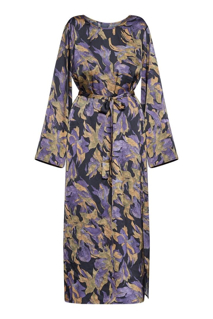 Love & Divine - Love1421 19199 - 003 - Black Flower