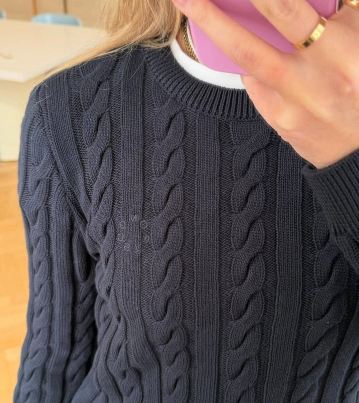 Modström - Sabremd O-Neck 58888 - 3319 - Navy Sky Strikbluser