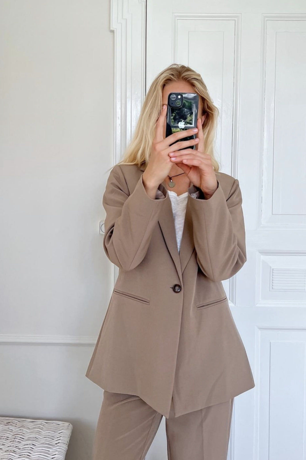 Neo Noir - Avery Suit Blazer - Dusty Brown Blazere