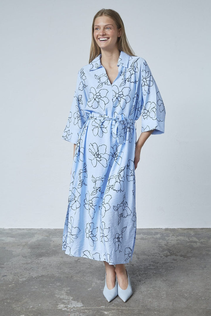 Sisters Point - Valya-Dr 19043 - 811 - L. Blue/Navy