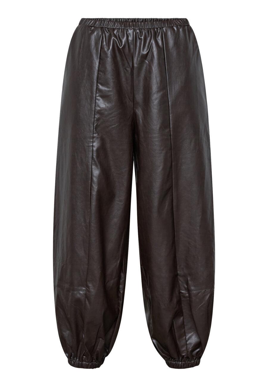 Sisters Point - Vosi-Pa 19682 - 222 - D. Chocolate