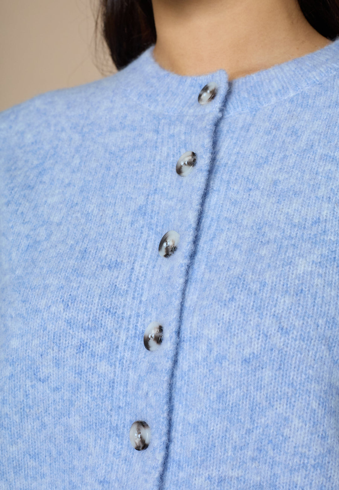 Love & Divine - Love1508 19659 - 410 - L.Blue Mel.