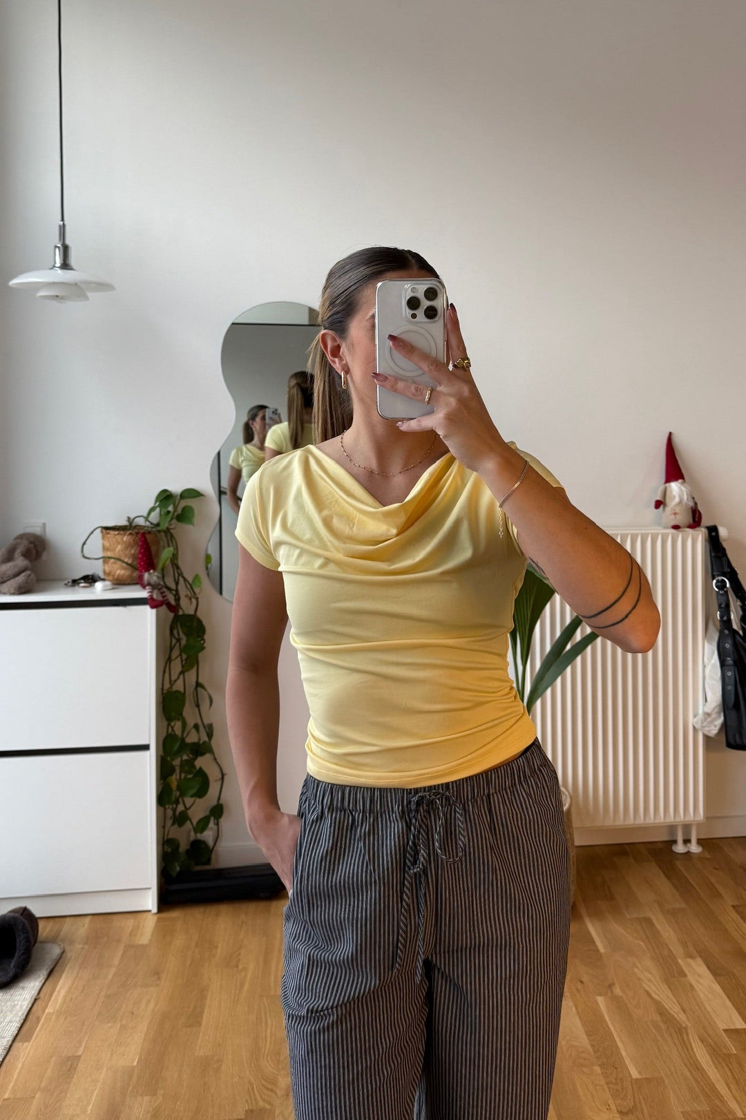 Modström - Himamd Drapy T-Shirt 59050 - 5000 - Jojoba