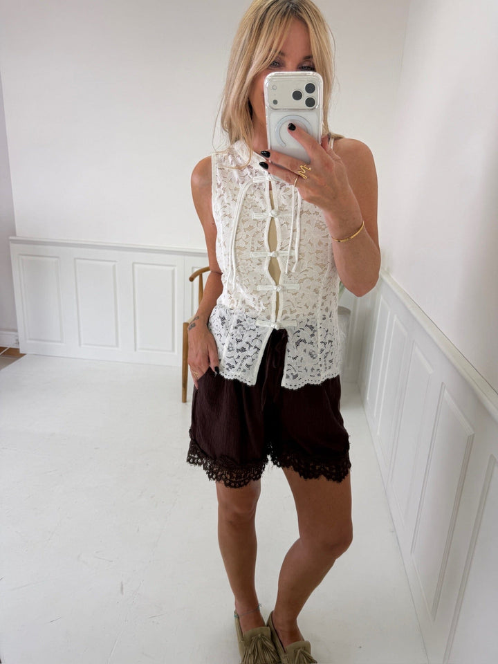 A-Bee - Vanya Shorts - Dark Brown Shorts 