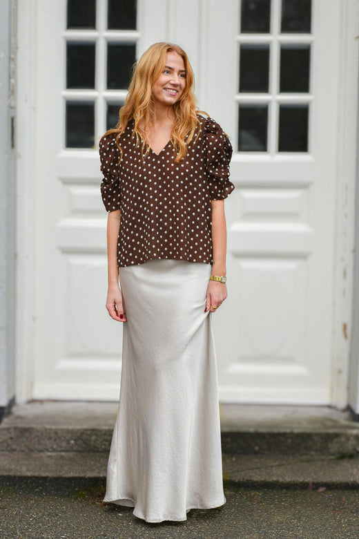 A-View - Sindrella Dot Blouse AV8313 - 141 - Brown With White Dots