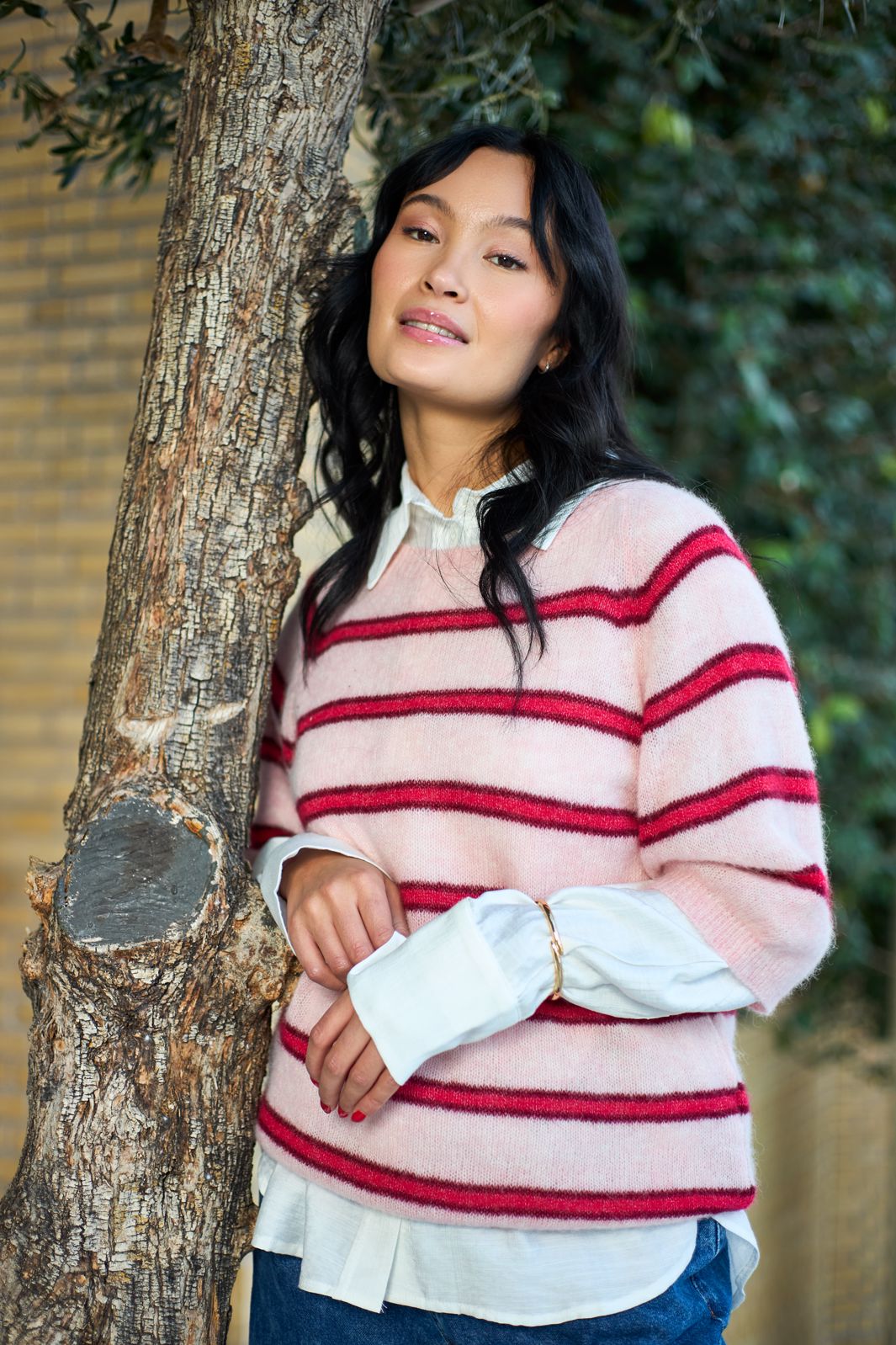 Black Colour - Bctrinny Slim Bangle 4522 - Gold Coloured