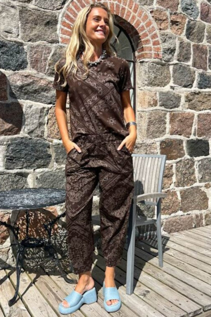 Black Colour - Bczelda S/S T-Shirt 40997 - Shirts - Coffee Paisley T-shirts 