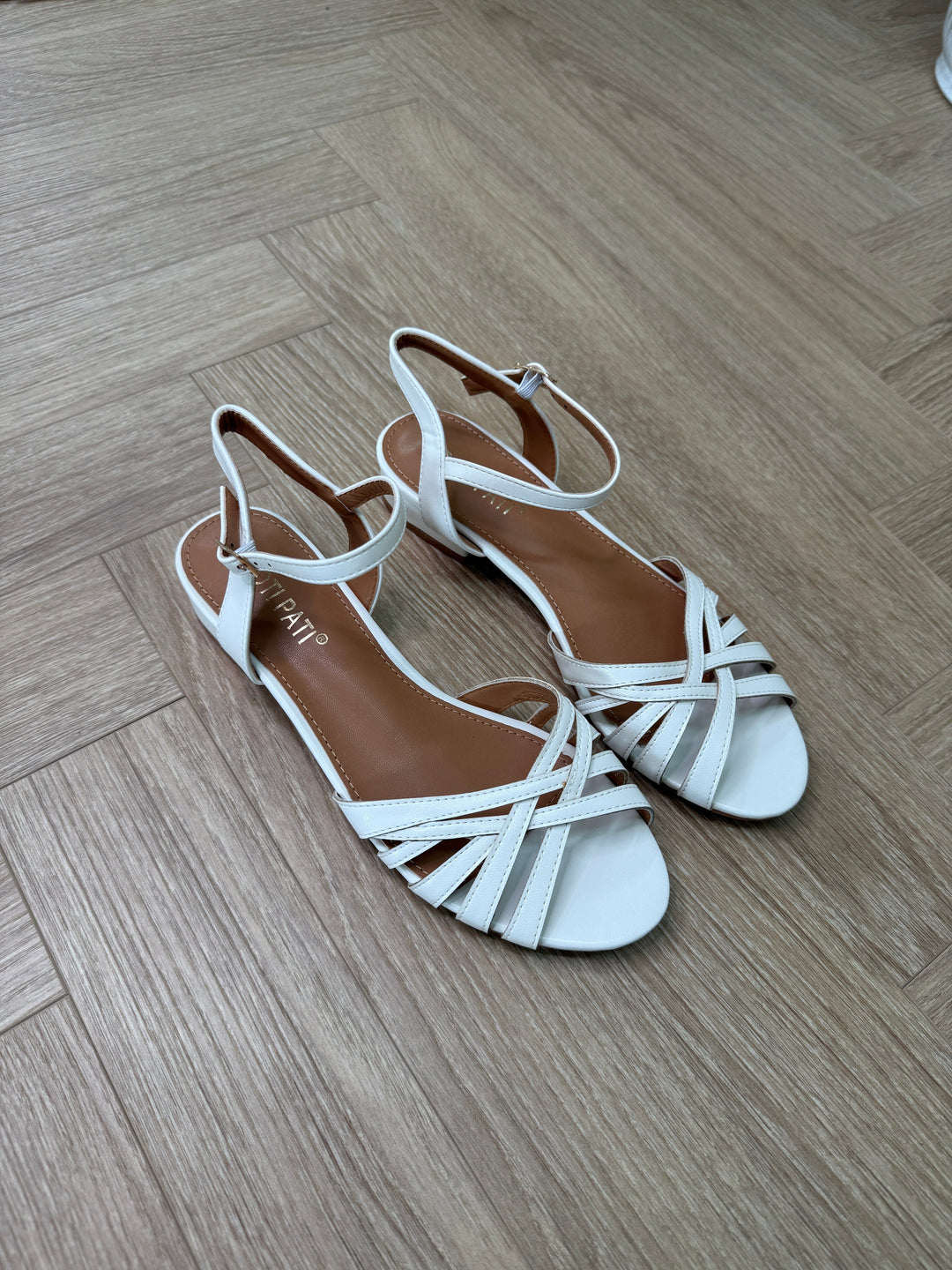 Bloom - Geranium Sandals - White Sandaler 