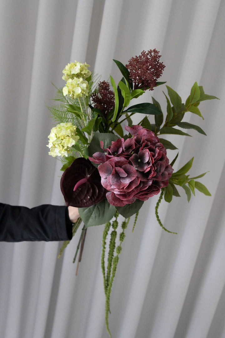 Bloom Objects - Bordeaux Glow Bouquet - 02-315 Bordeaux 