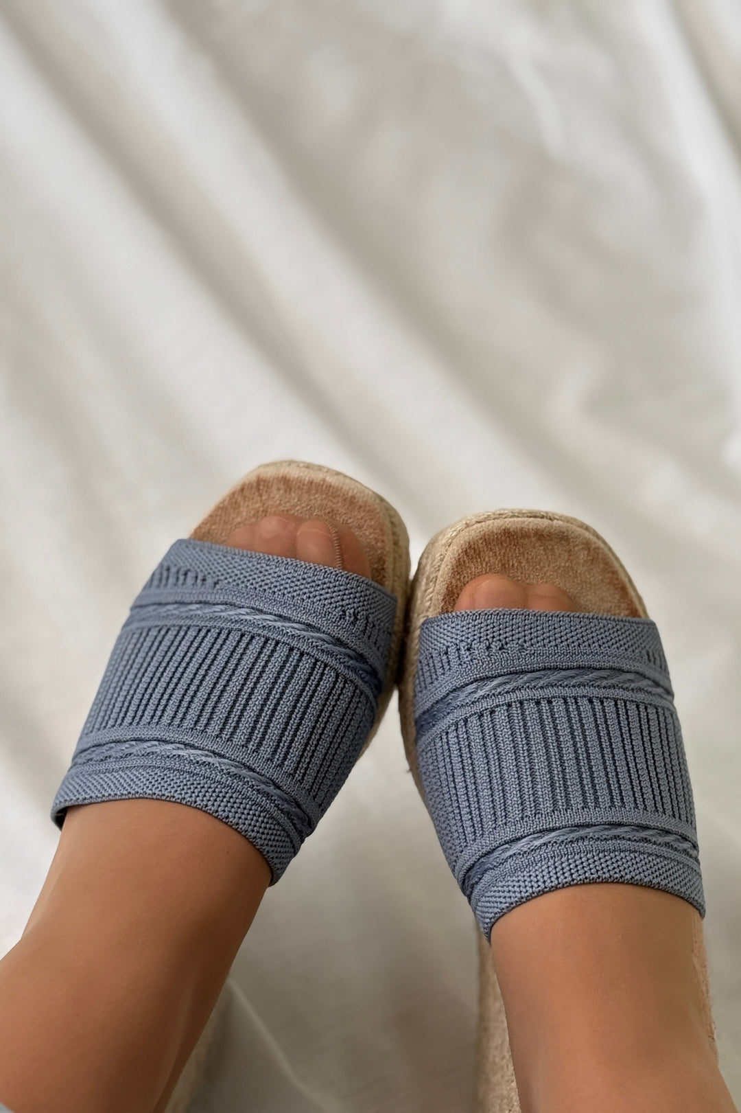 Bloom - Yliana Sandaler - Blue Sandaler 
