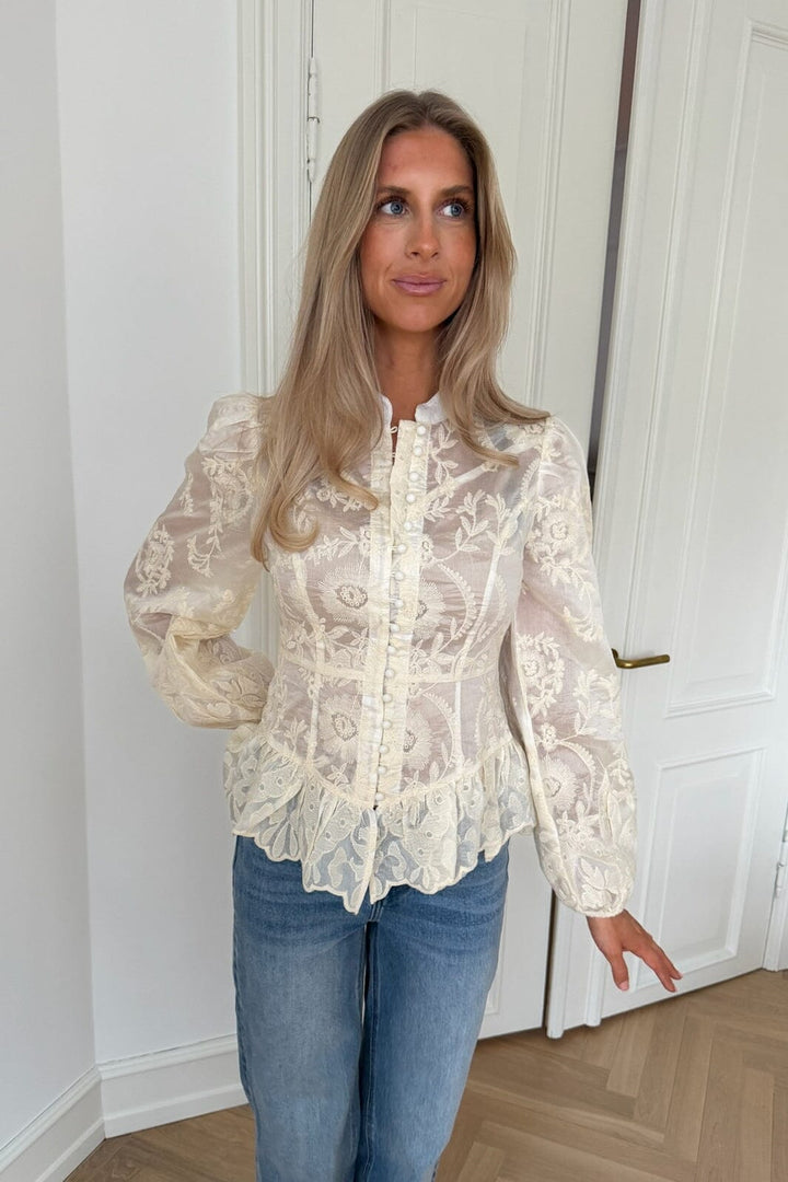 BYIC - Mabelic Shirt A25279 - Vintage Off White Lace