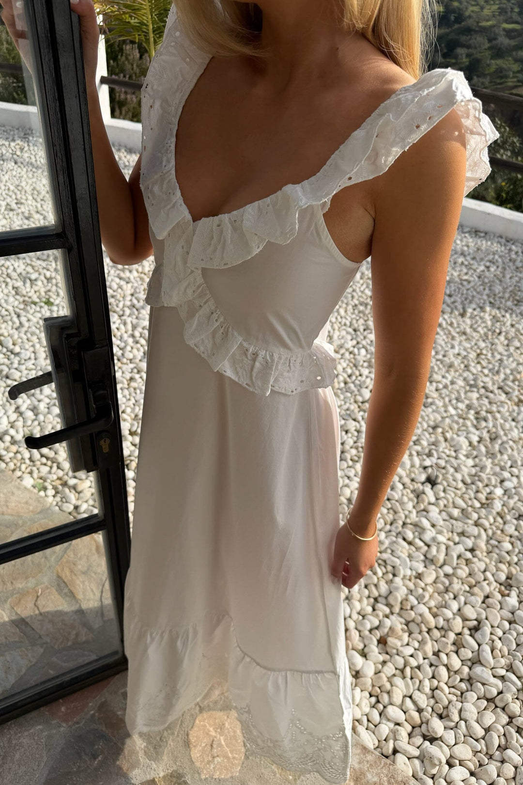 BYIC - Melbaic Dress A25172 - White Embroidery Kjoler 