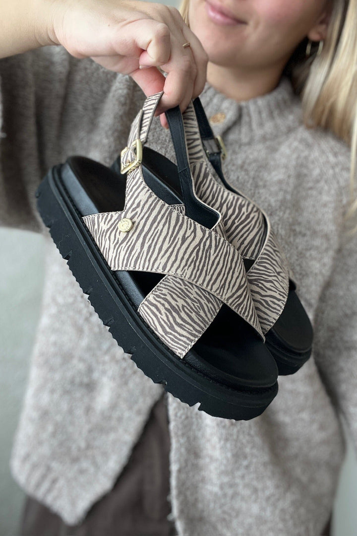 Copenhagen Shoes - Summertime CS8876 - 0011 - Beige/Brown Sandaler 