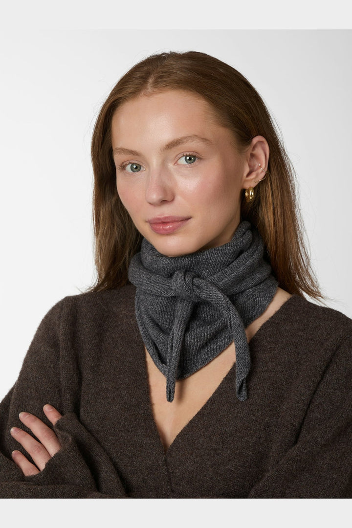 Neo Noir - Misty Knit Scarf 160628 - 136 - Antracit Melange