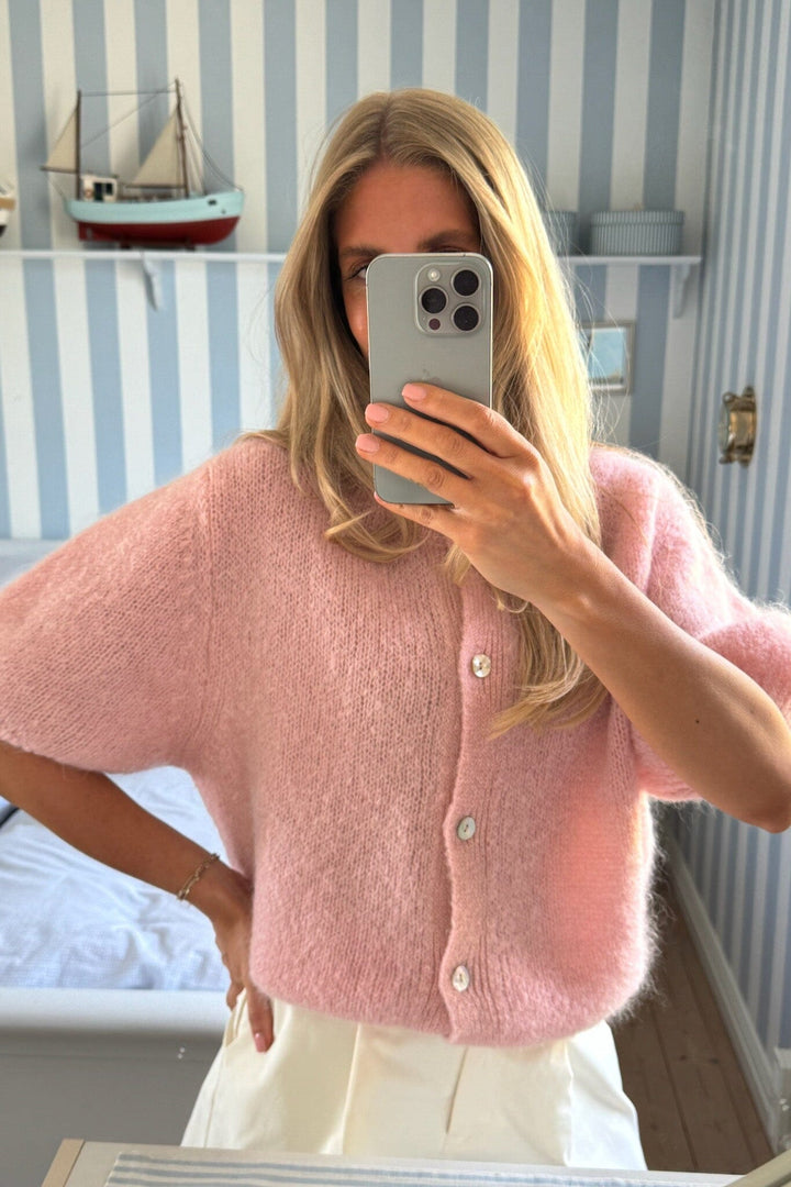 Forudbestilling - BYIC - Idaic Ss Cardigan 5265 - Light Pink Cardigans 