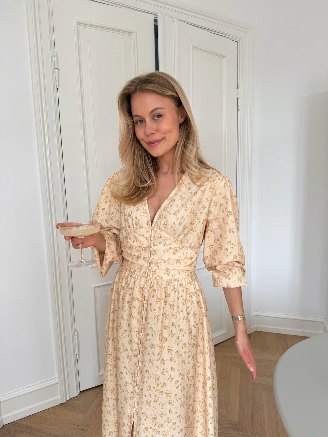 Forudbestilling - BYIC x Molly&My - Adelic Long Dress A2327 - Yellow Flower Print Kjoler 