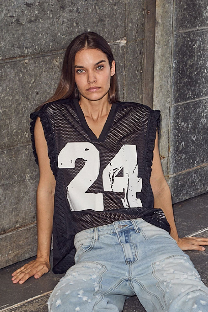 Forudbestilling - Haute L'Amitié - Drift Frill V-24 Top HL10306 - Black Toppe 