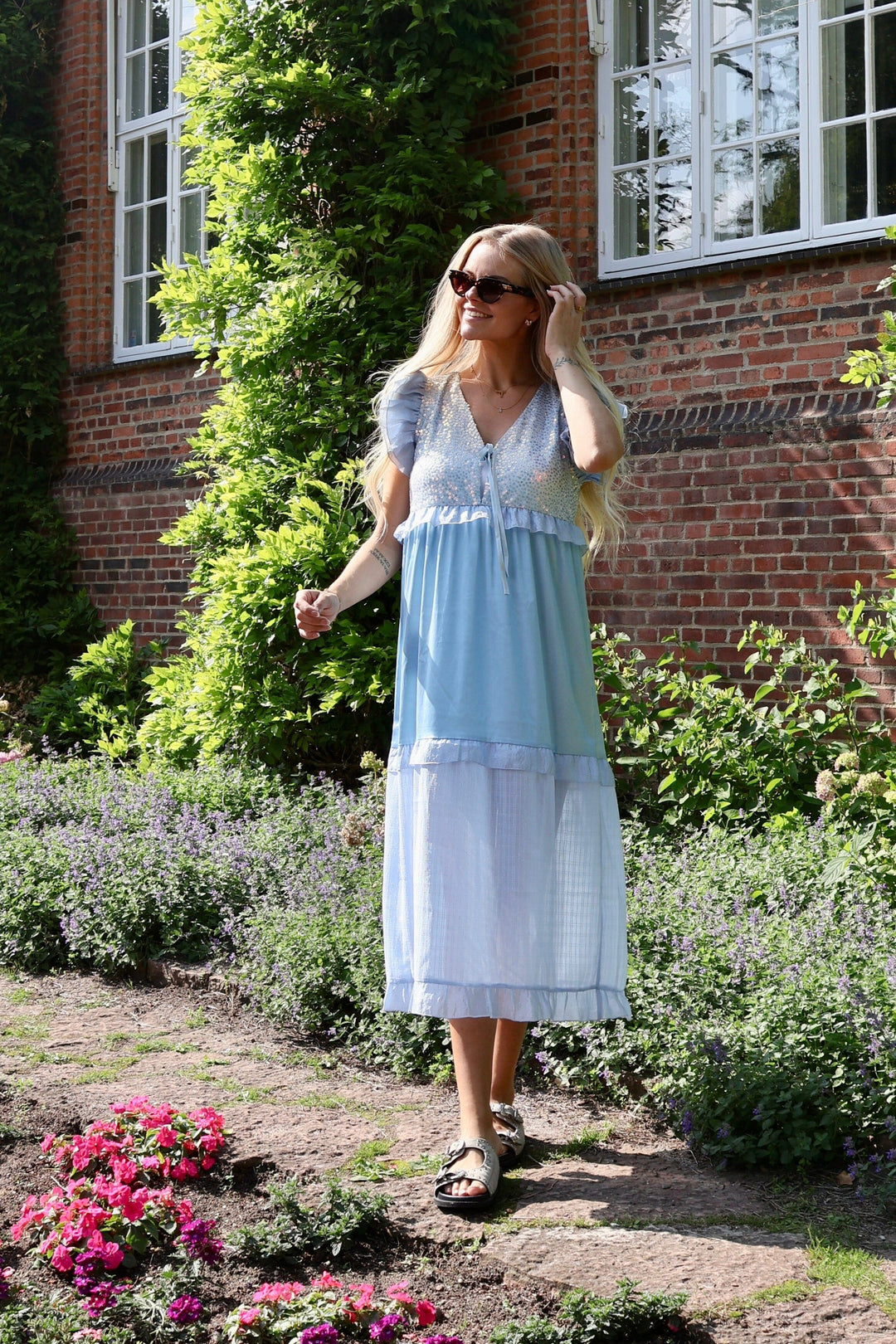 Forudbestilling - Liberte x Molly&My - Nor-Frill-Dress 22236 - Dream Blue Kjoler 