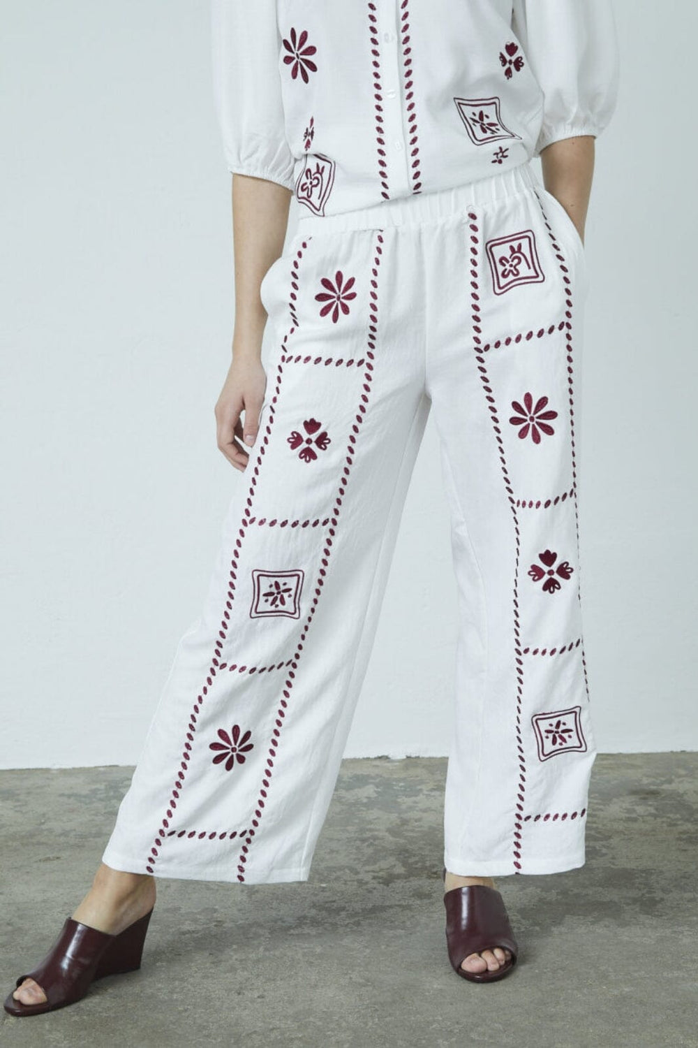 Sisters Point - Grifa-Pa 18857 - 103 - White/Bordeaux