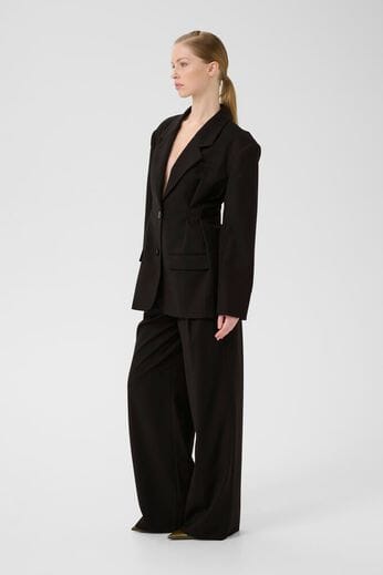 Gestuz - Gzpaula Waist Blazer 10910626 - 100017 - Black Blazere 