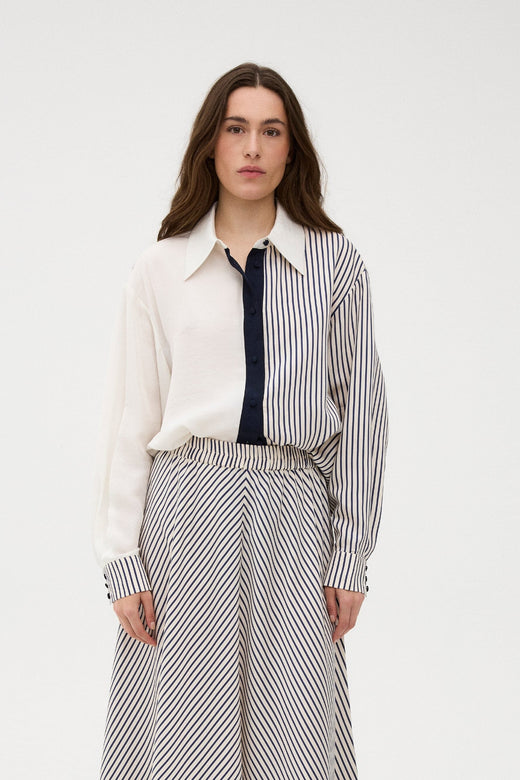 Gossia - Cecilego Shirt G3313 - Navy Creme Stripes Skjorter 