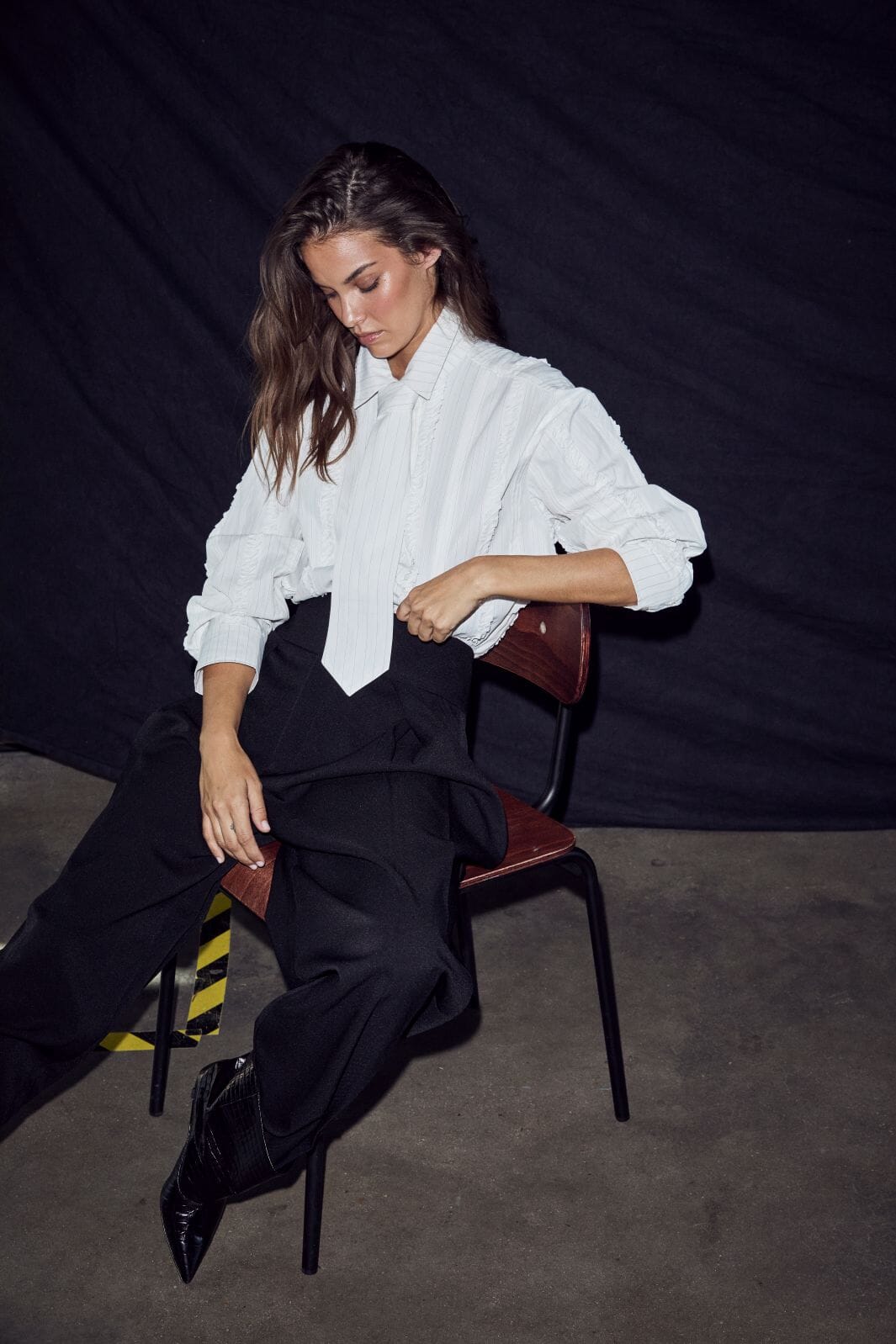 Haute L'Amitié - Inez Pin Frill Tie Shirt Hl10981 - Off-White Skjorter 
