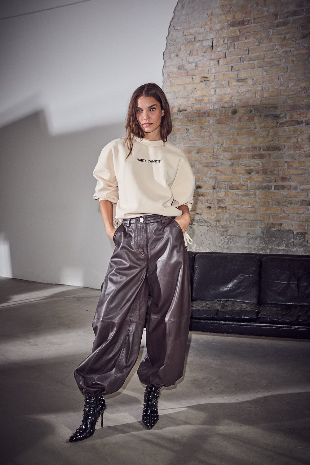 Haute L'Amitié - Jasmin Leather Harem Pant HL10541 - Mocca Bukser 