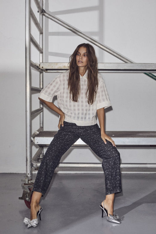 Haute L'Amitié - L'Amitié Crop Logo Jeans HL10020 - Black Jeans 