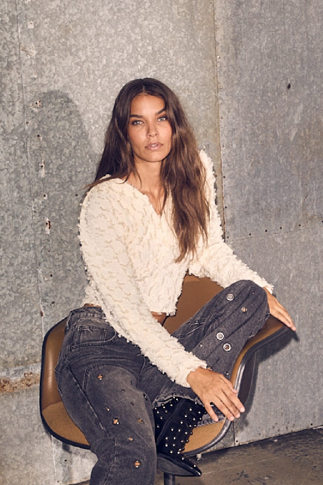 Haute L'Amitié - Stuff Structre V-Blouse HL10366 - Off-White Bluser 