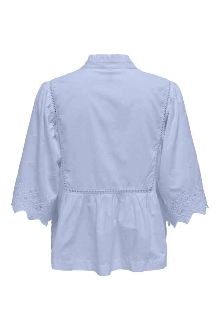JDY - Jdymaya 2/4 Embroidery Top - 5026864 Halogen Blue
