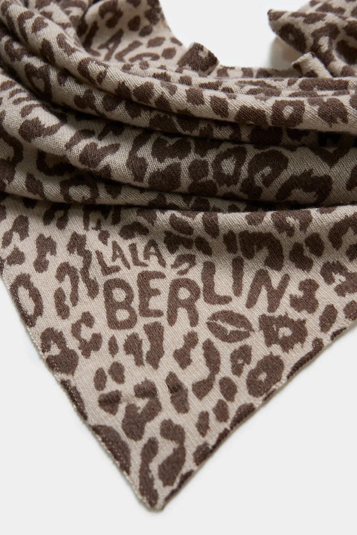 Lala Berlin - Triangle Leo M 10025596 - Dune Halstørklæder 