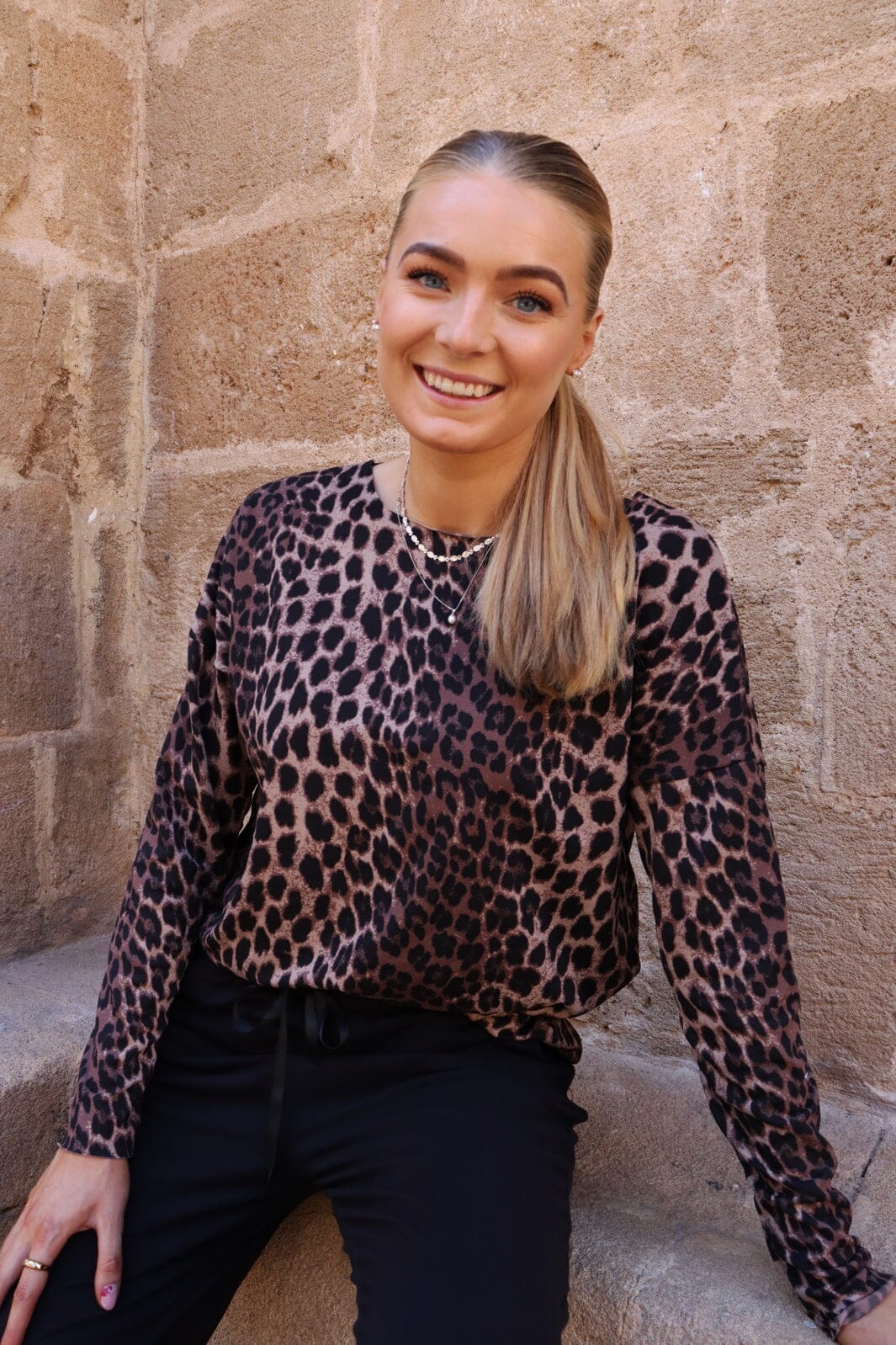 Liberte - Alma-Ls-Top (Fleece) 9354 - Leo Brown