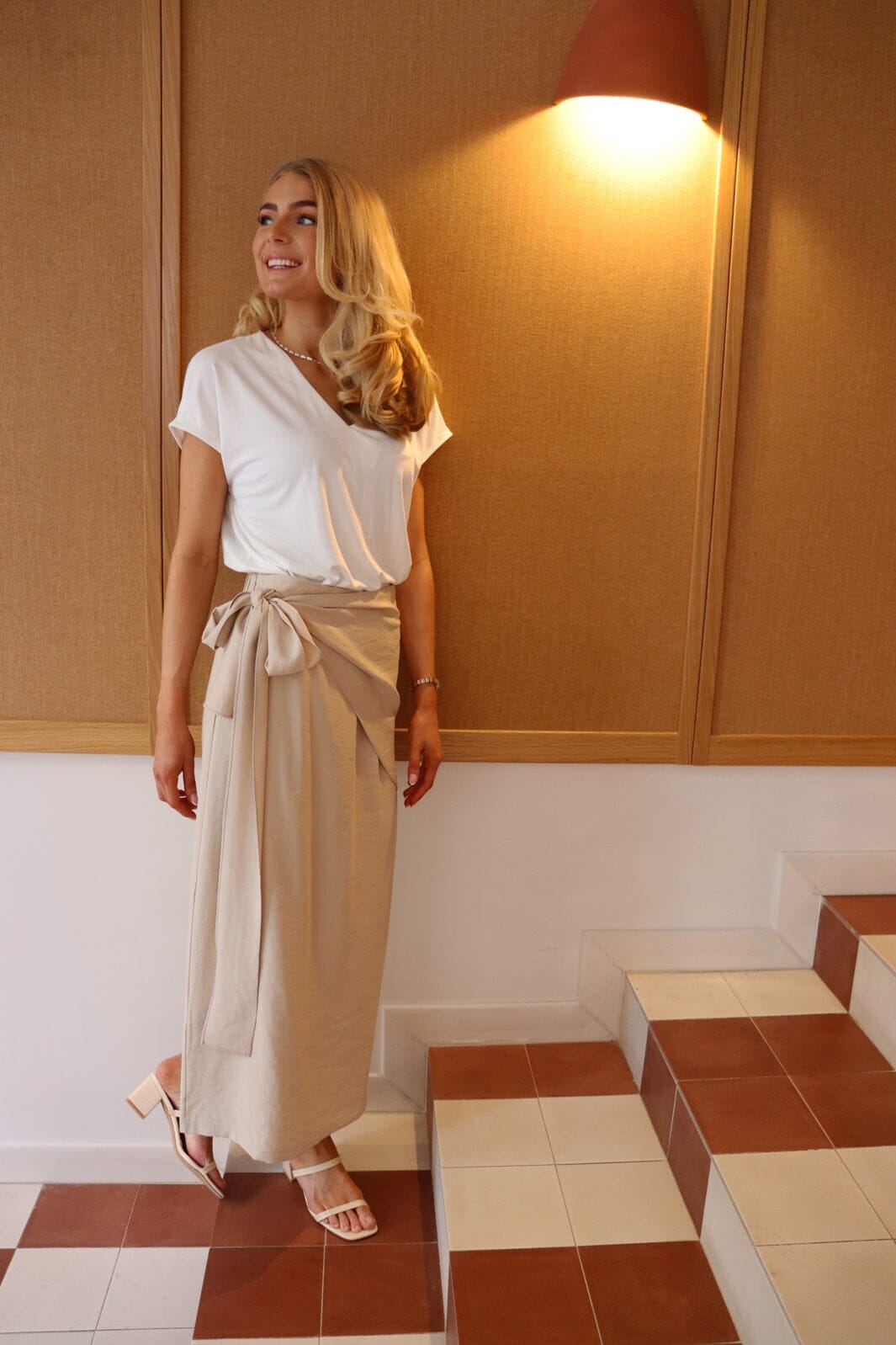 Liberte - Nuni Vneck Tshirt 22409 - Creme