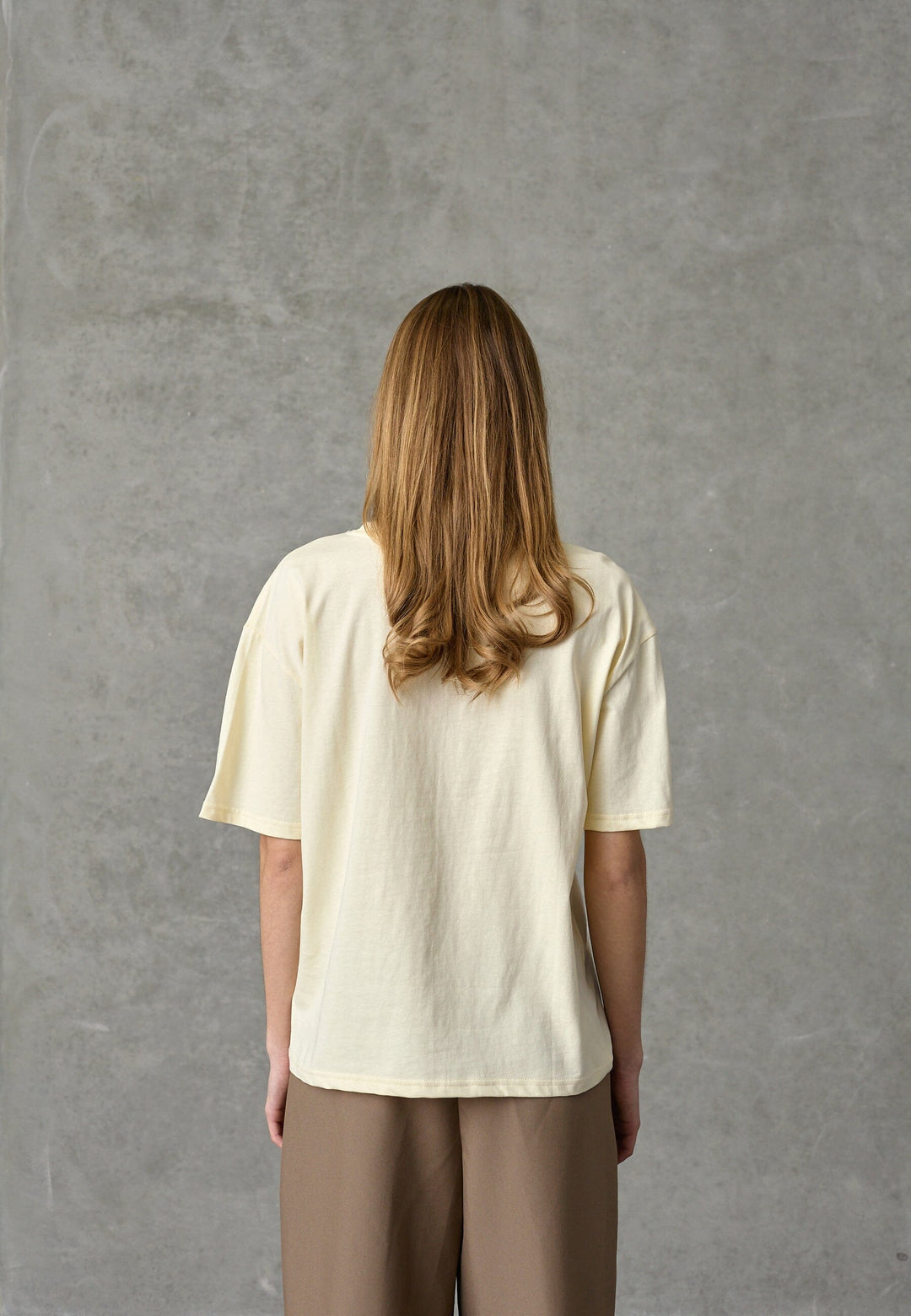 Love & Divine - Love1303-3 19902 - 602 - Butter T-shirts 