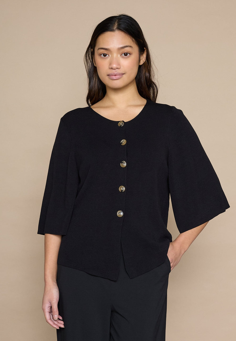 Love & Divine - Love1490 19567 - 000 - Black Bluser 