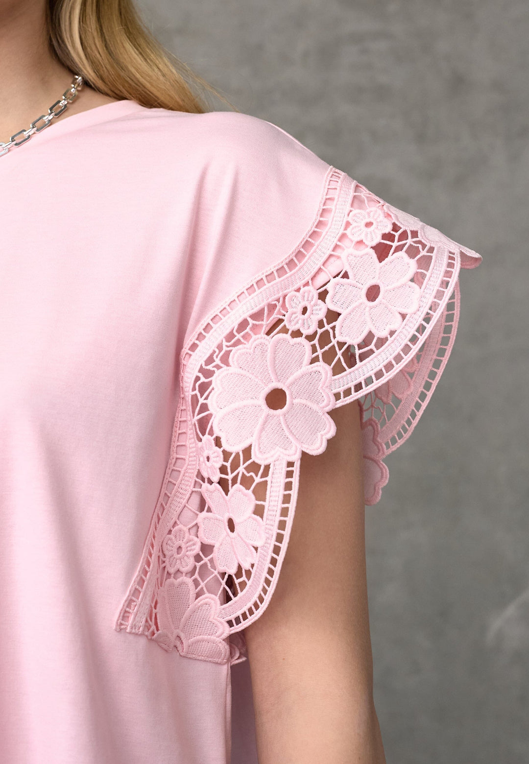 Love & Divine - Love1517 19723 - 587 - Soft Rose T-shirts 
