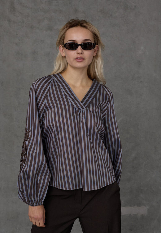 Love & Divine - Love1529-2 20039 - 833 - Brown Stripe Bluser 