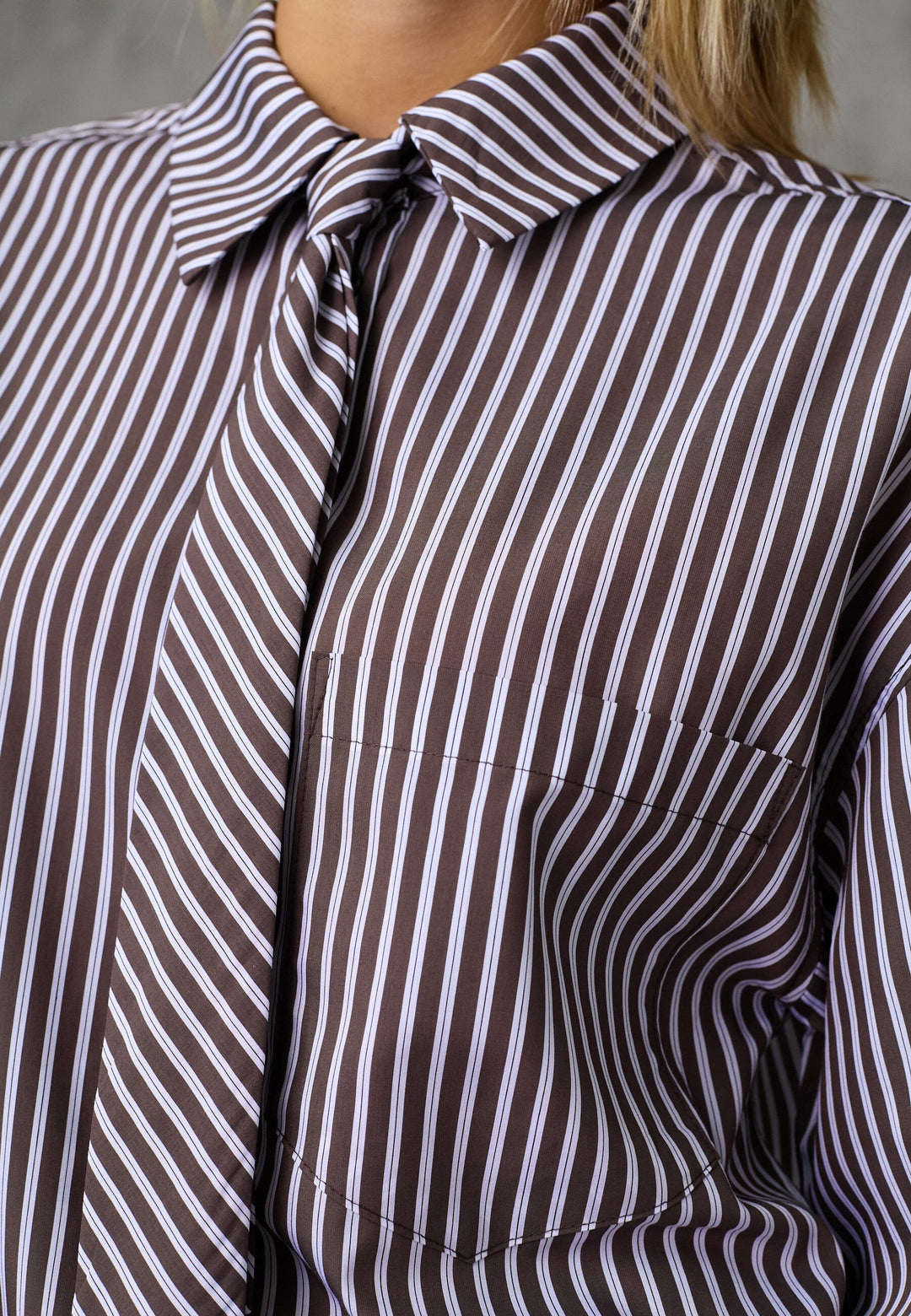 Love & Divine - Love1663 20427 - 832 - Brown Stripe Skjorter 